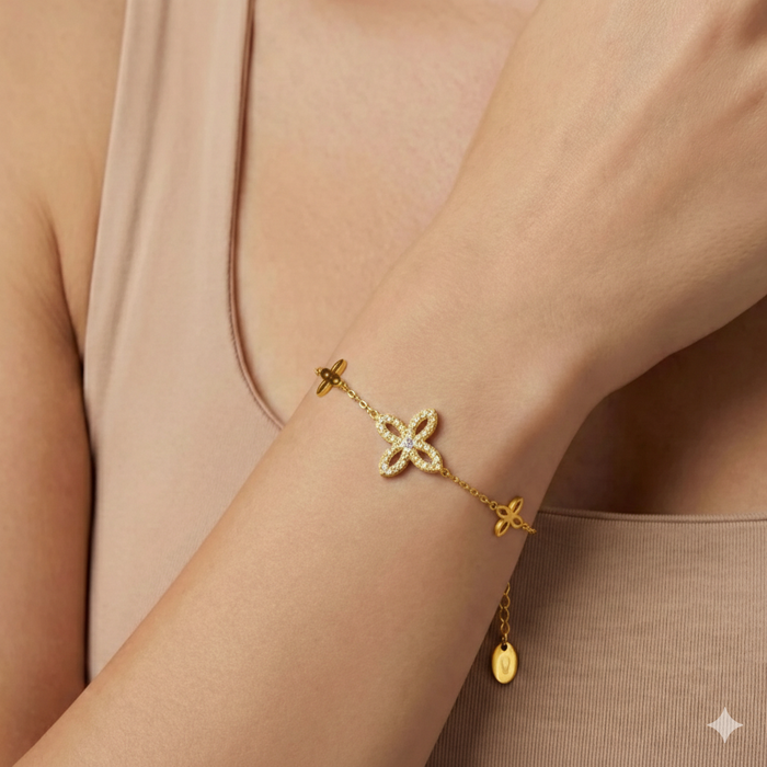 Lumina Cross Armband