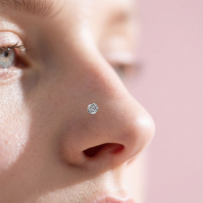 Yuna Nasenpiercing