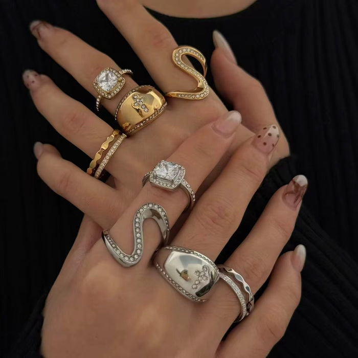 Vogue Ring